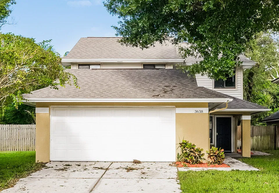3638 Okeechobee Cir