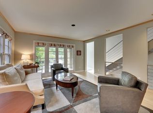 2220 Irving Ave S #2220, Minneapolis, MN 55405