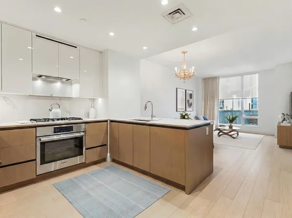 380 Harrison Ave, Boston, MA