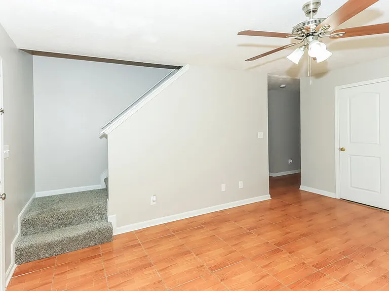 833 Rock Shoals Ct — Photo 6