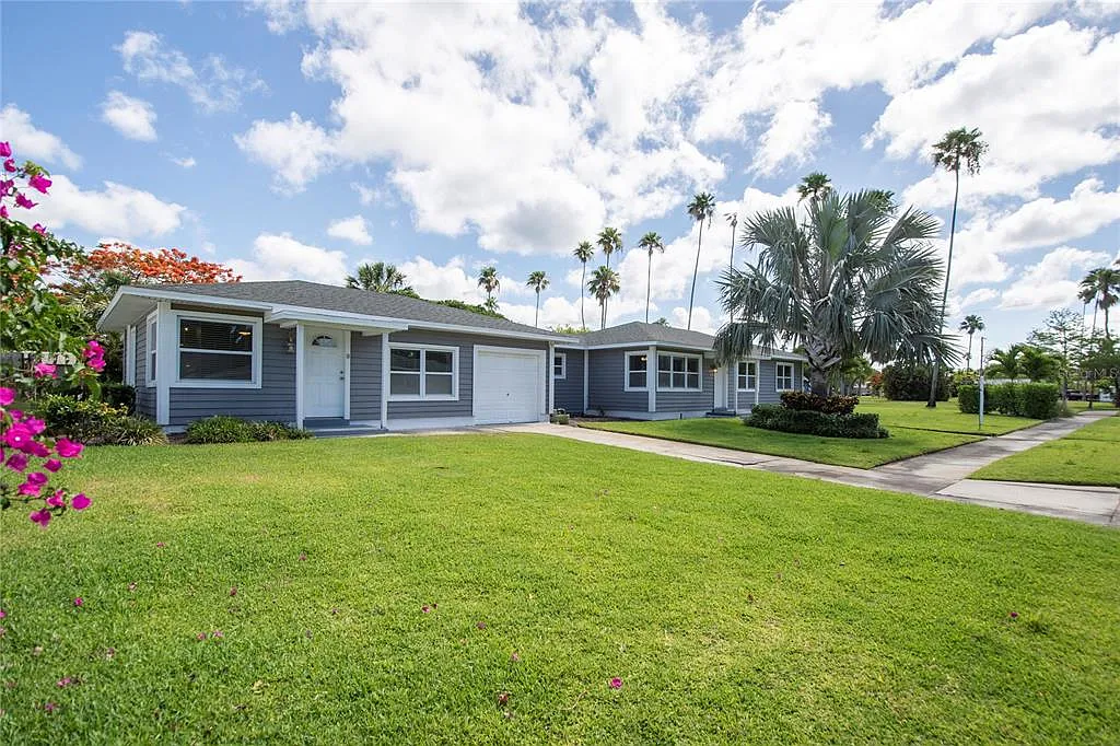Building Photo - 3200 W De Bazan Ave