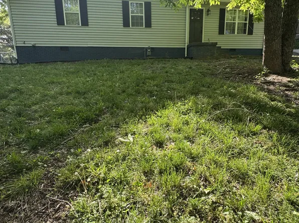 121 Lafon Dr, Carthage, TN 37030