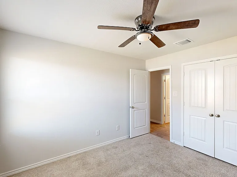 2417 Lavigne Ct — Photo 18