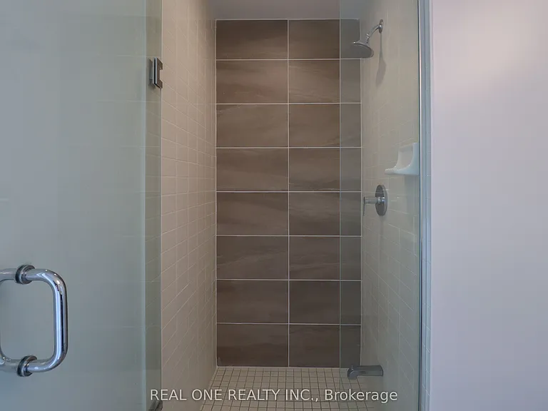 4699 Glen Erin Dr #1006 — Photo 14