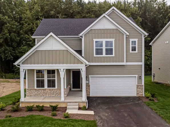 3277 Tender Ave, Powell, OH 43065