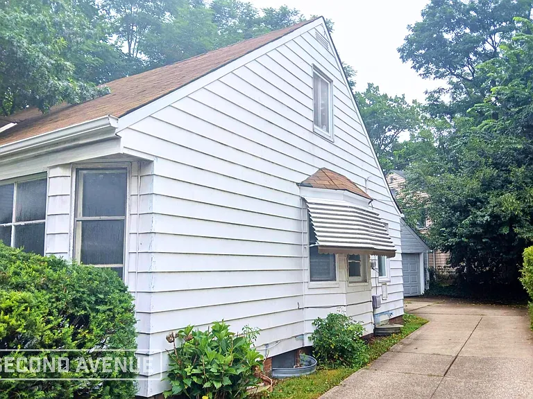 2401 N Taylor Rd — Photo 9