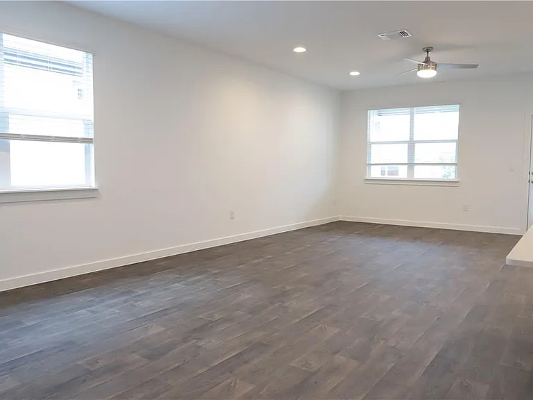 3720 Niddry Dr — Photo 16