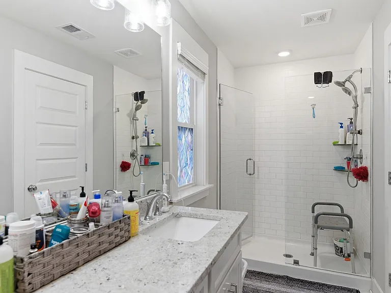8649 Lawson Dr — Photo 24