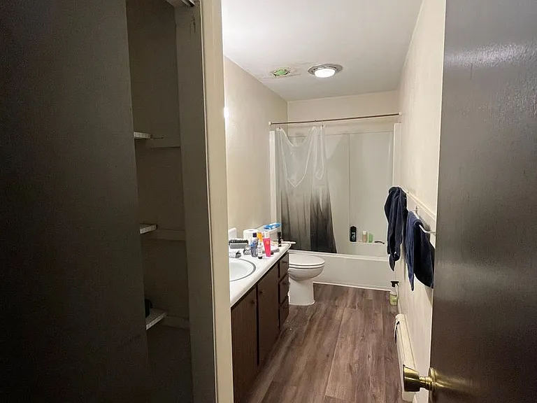 2 Larry Court — Photo 7