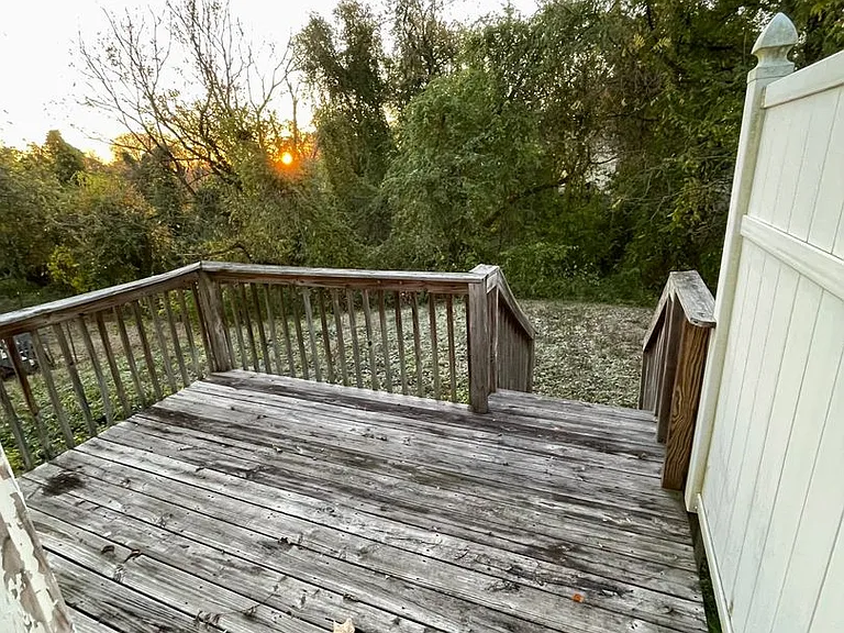 2138 Bernhurst Dr — Photo 12