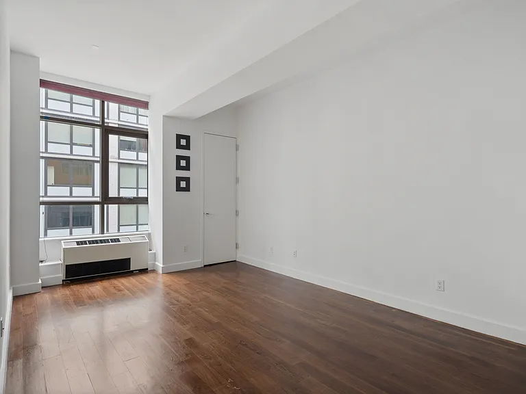 2-17 51st Ave #419 — Photo 6