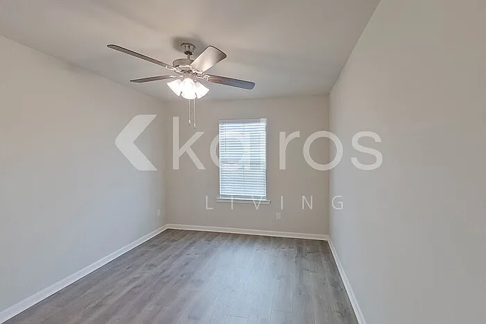 108 Santiago Ct — Photo 12