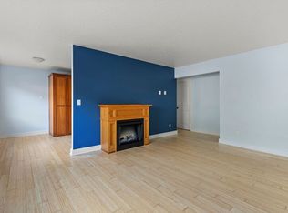 8664 N Willamette Blvd, Portland, OR 97203