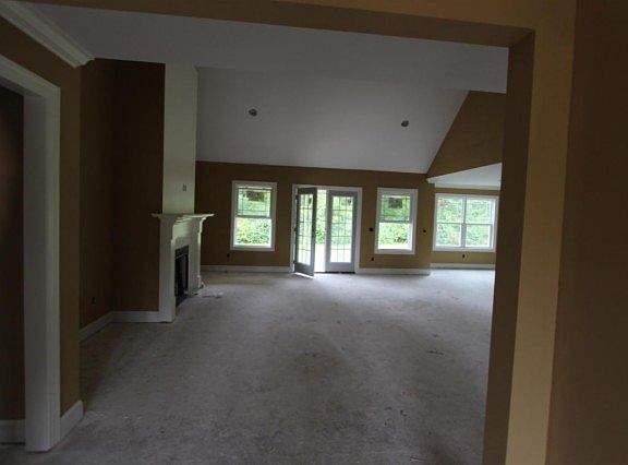 2nd image of 326 Chase Ln NE #113