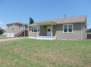 110 N Moore Ave, El Reno, OK 73036