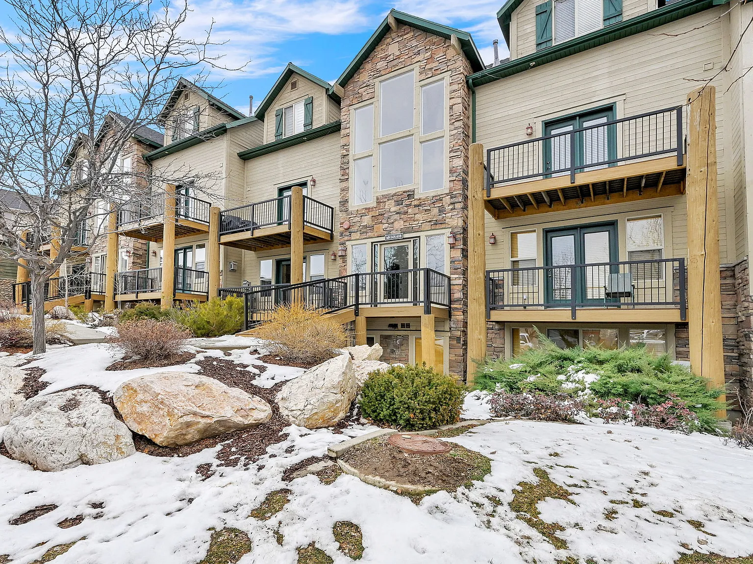 Mh 611 (4bd) Rental - 1 — Photo 1