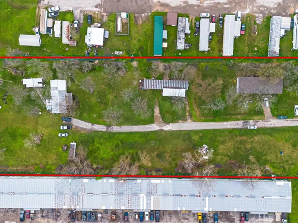 13423 Chrisman Rd, Houston, TX 77039