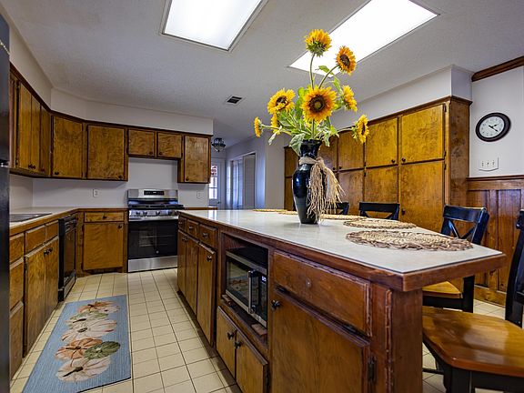 5th image of 774 Oswalt Rd