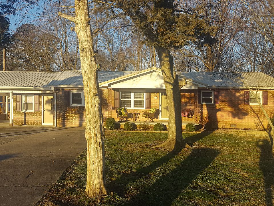 1st image of 287 Mary Ann Cir
