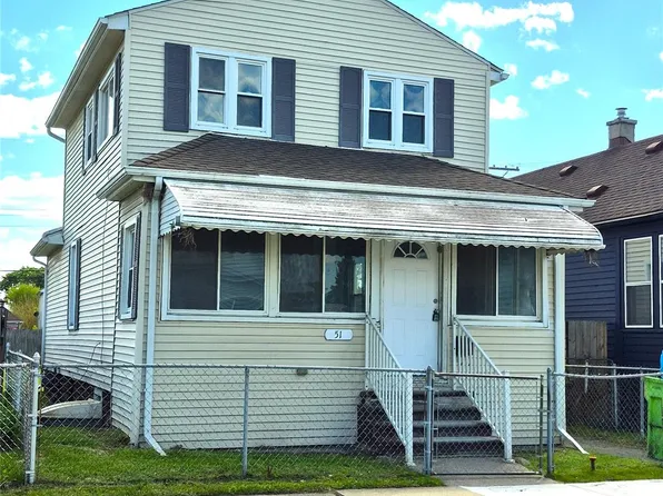 51 Elizabeth St, River Rouge, MI 48218