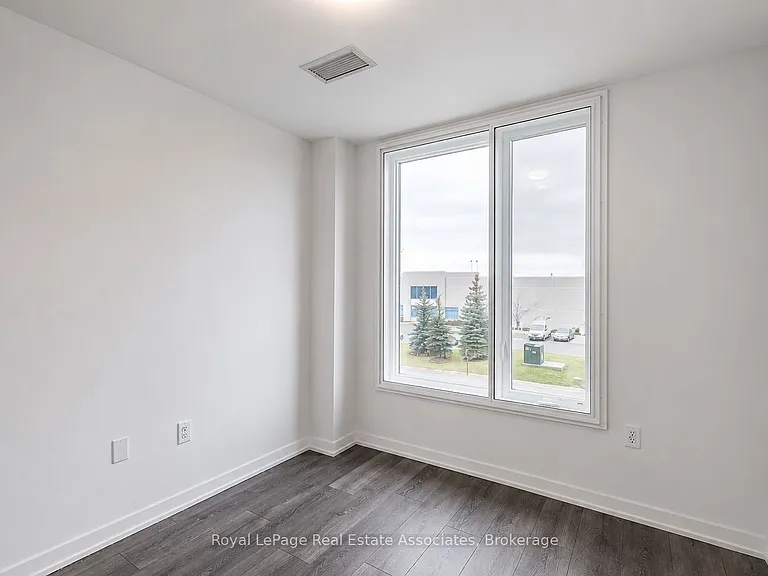 3401 Ridgeway Dr #312 — Photo 5