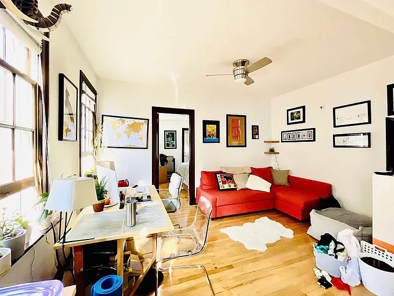455 18th St #2R — Photo 2
