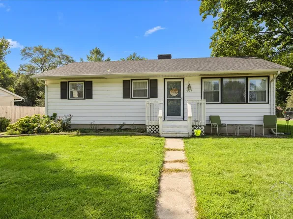 404 Thoria Rd, Batavia, IL 60510