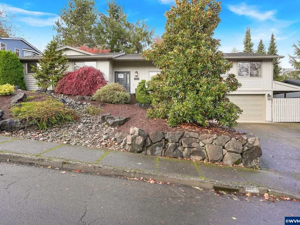 1103 Satara Ct NW, Salem, OR 97304