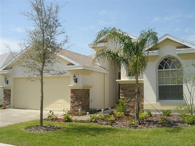 POOL home 3/2/2 with lots of upgrades