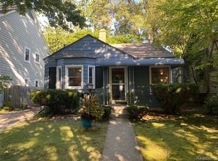 922 N Maple Ave, Royal Oak, MI