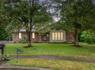 3214 Rolling Creek Dr, New Albany, IN 47150