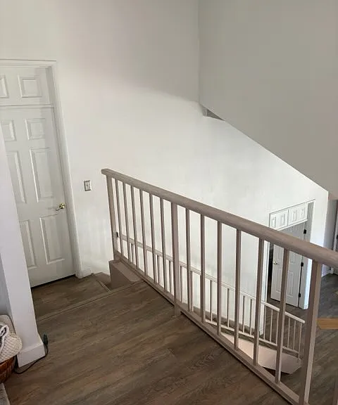 Den upstairs