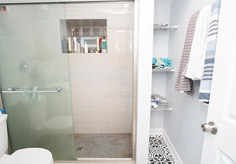 3225 N Wilton Ave #G — Photo 12