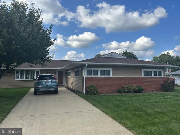 11 Morris Ln, Newark, DE 19713