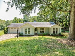 473 Glen Terrace Rd, Auburn, GA 30011