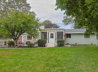6 Sylvan Rd, North Hampton, NH 03862