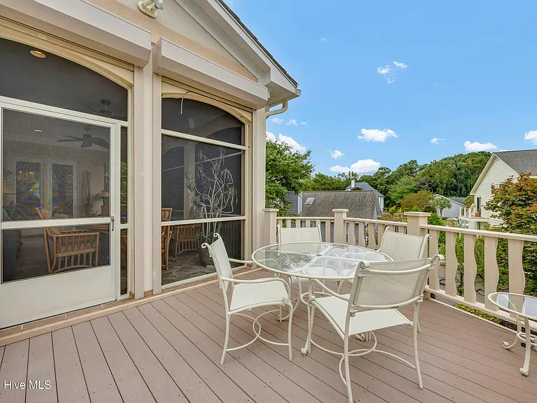 806 Paoli Ct — Photo 24