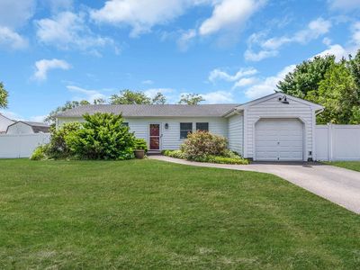 89 Rustic Avenue, Medford, NY, 11763