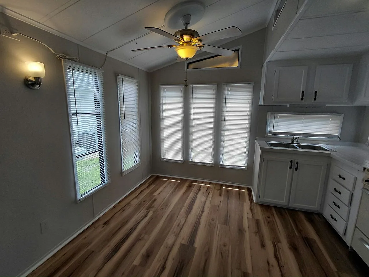 2 bed, 2.0 bath, $1,235 — Photo 4
