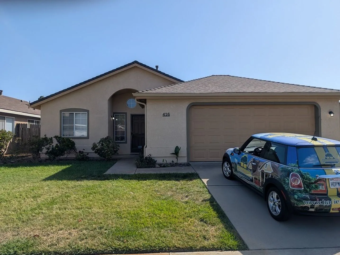 Light and Welcoming in Regency Estates — Photo 1