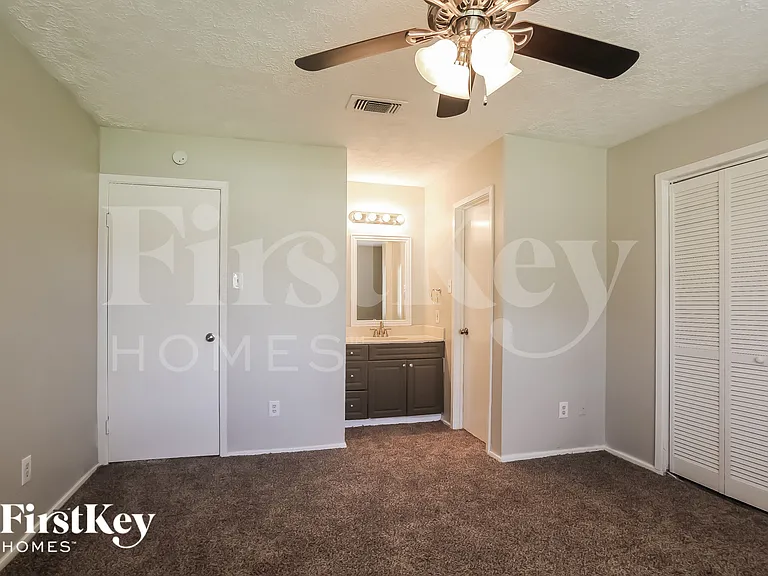 4118 Pinebridge Ln — Photo 9