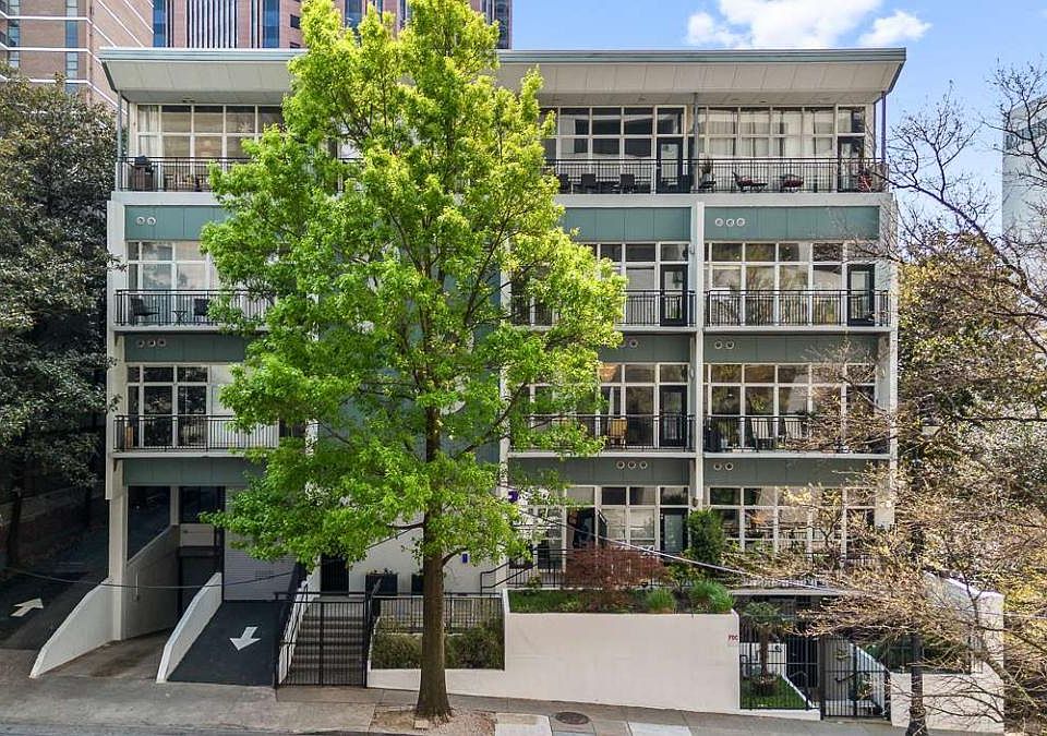 1st image of 33 Ponce De Leon Ave NE APT 206