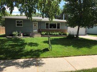 1411 S Dakota St, Aberdeen City, SD 57401
