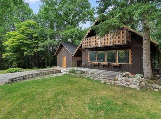 4716 Onaway Rd, Indian River, MI 49749