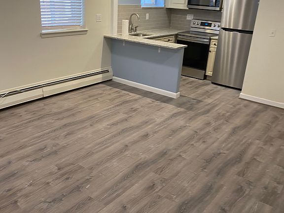 3rd image of 133 Beaconsfield Rd