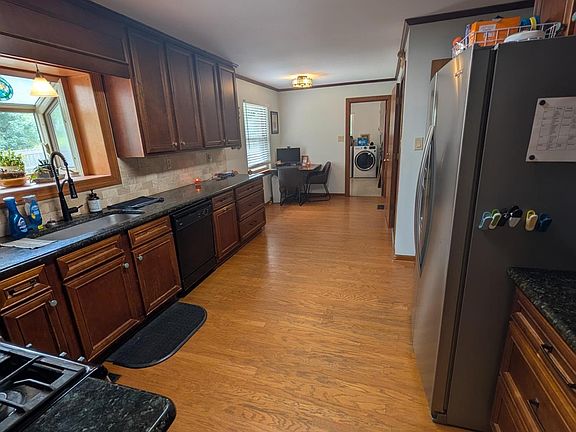 4th image of 5521 Timber Hill Rd