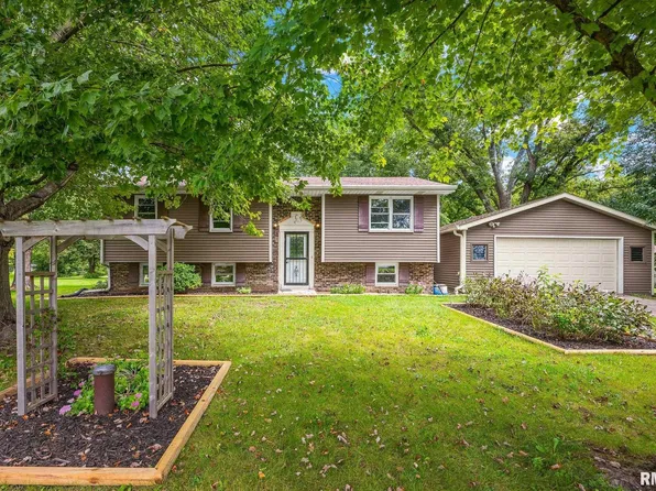 5208 S Cameron Ln, Mapleton, IL 61547