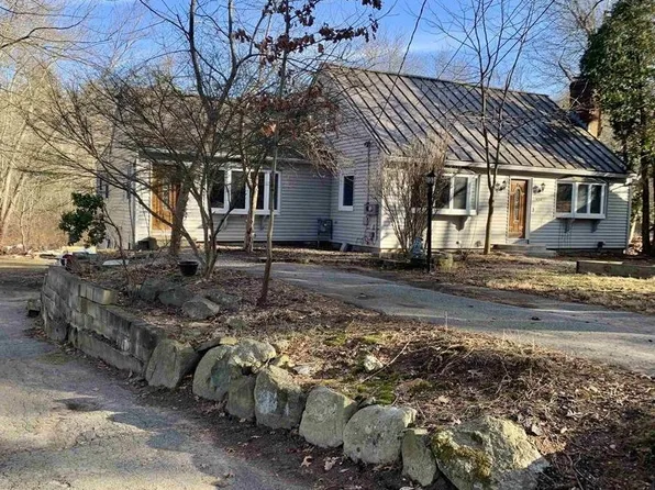 424 Main Dunstable Road, Nashua, NH 03062