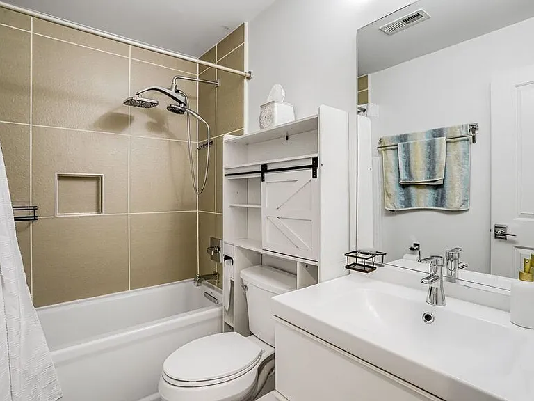 816 Kennedy St NW #2 — Photo 33