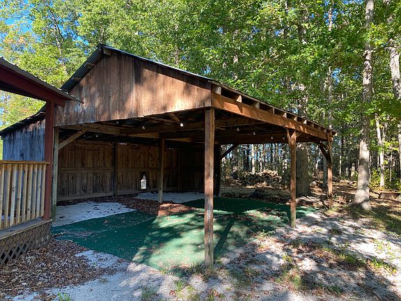 3rd image of 557 George Holland Ln